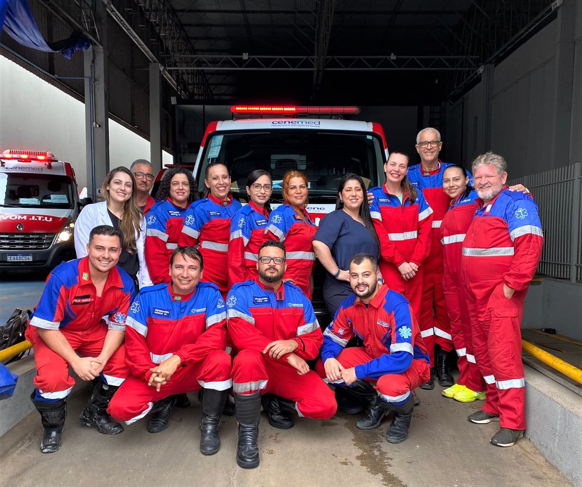 Equipe de urgência e emergência do Grupo Cene